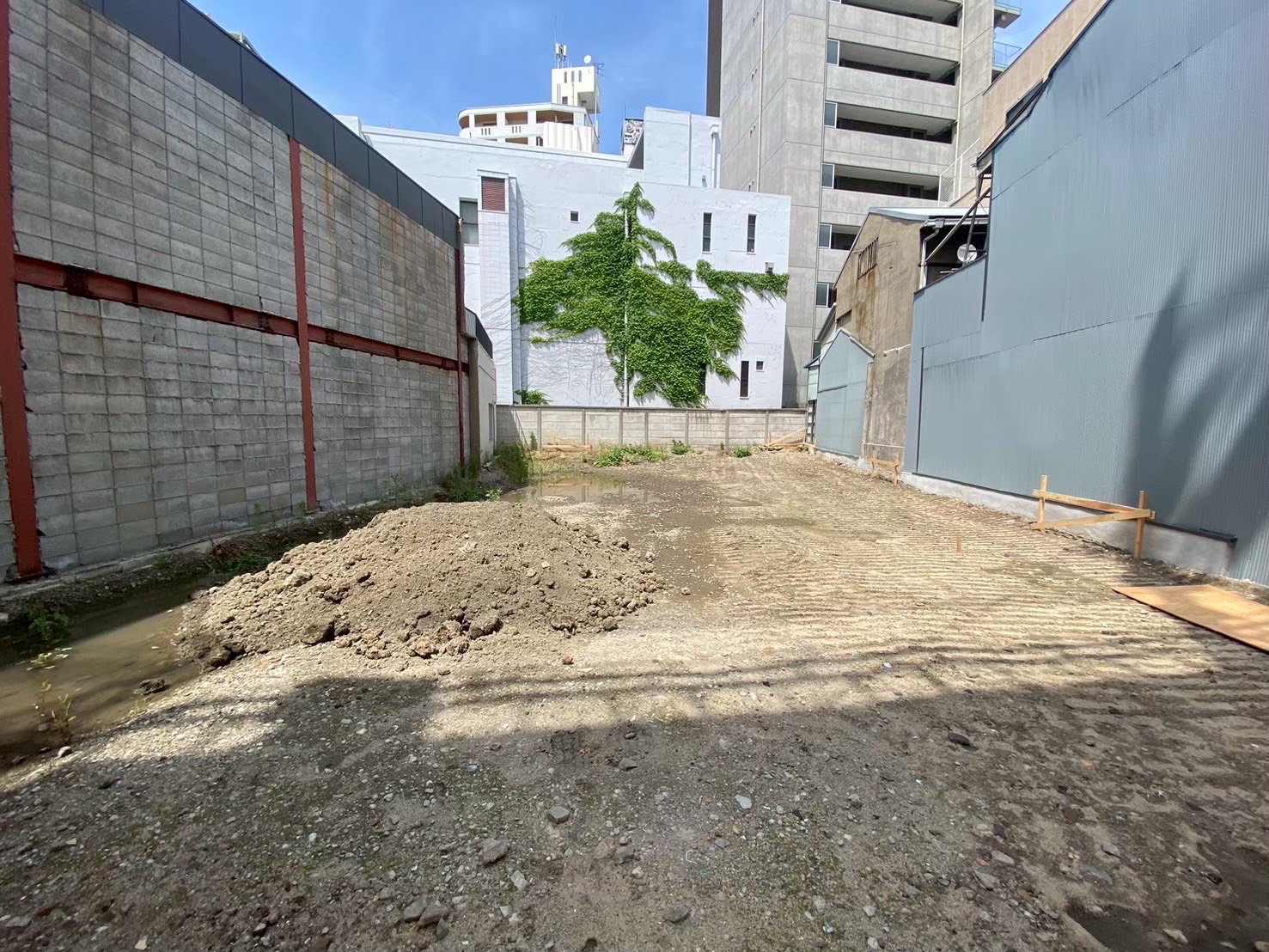 店舗＞新築 着工工事　写真4枚