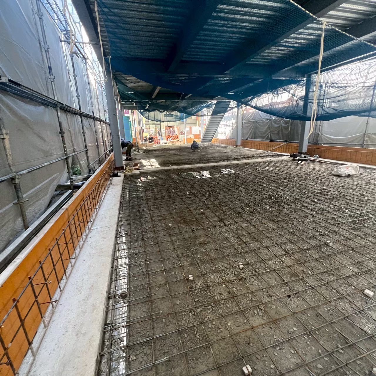 店舗＞新築 着工工事　写真4枚